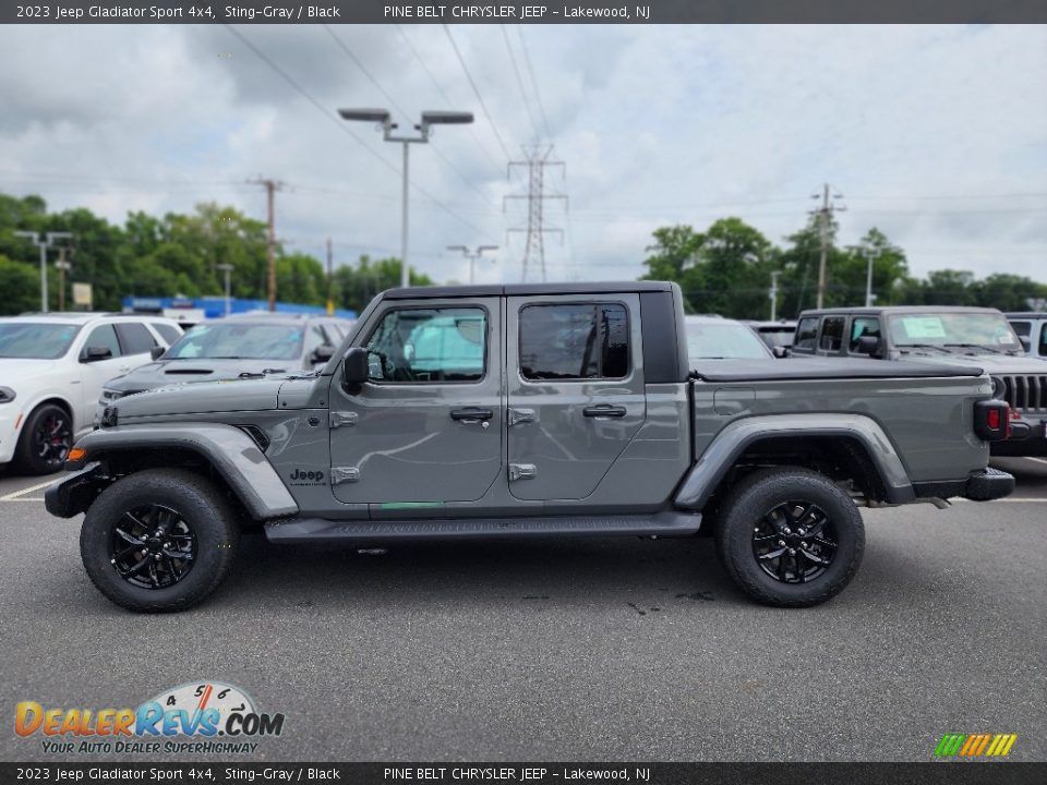 2023 Jeep Gladiator Sport 4x4 Sting-Gray / Black Photo #3