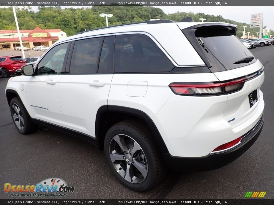 2023 Jeep Grand Cherokee 4XE Bright White / Global Black Photo #3