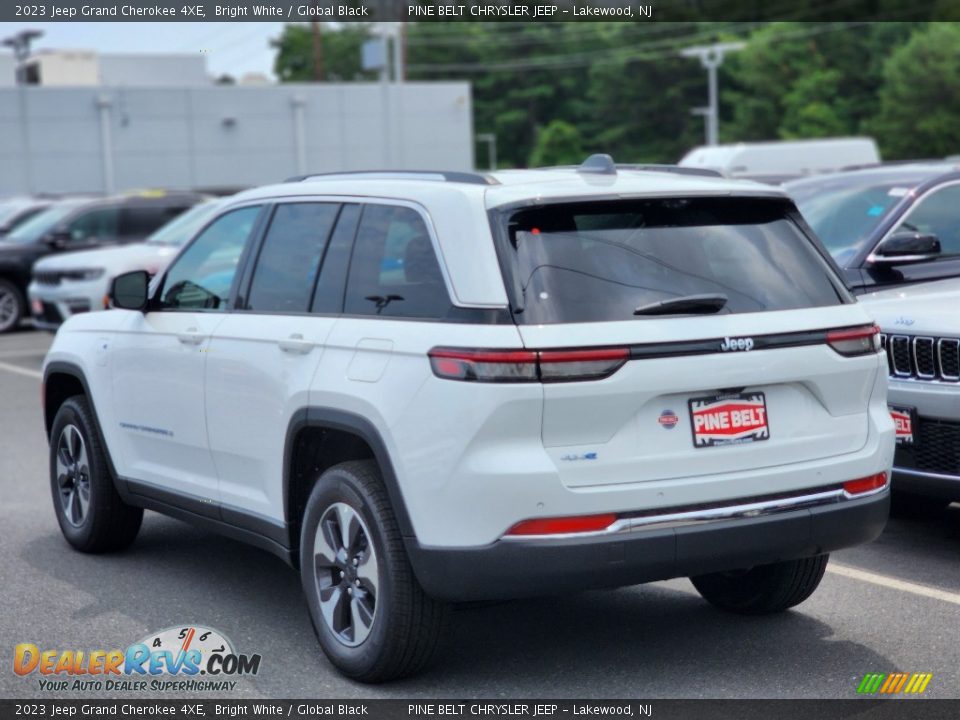 2023 Jeep Grand Cherokee 4XE Bright White / Global Black Photo #3