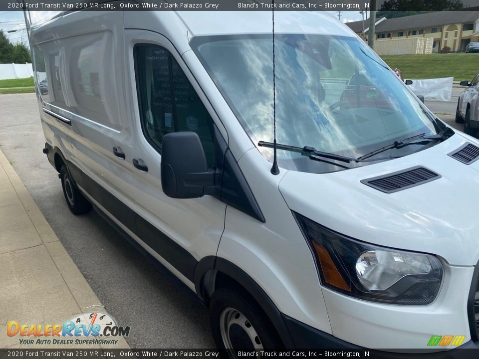 2020 Ford Transit Van 250 MR Long Oxford White / Dark Palazzo Grey Photo #28