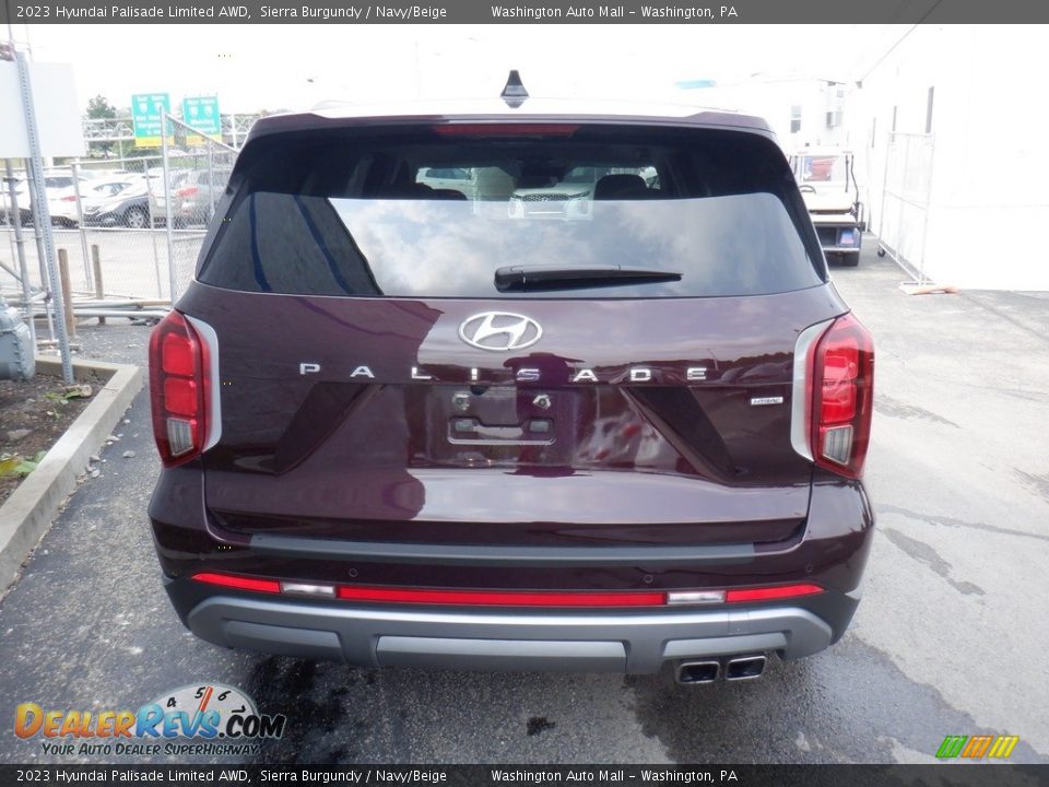 2023 Hyundai Palisade Limited AWD Sierra Burgundy / Navy/Beige Photo #8