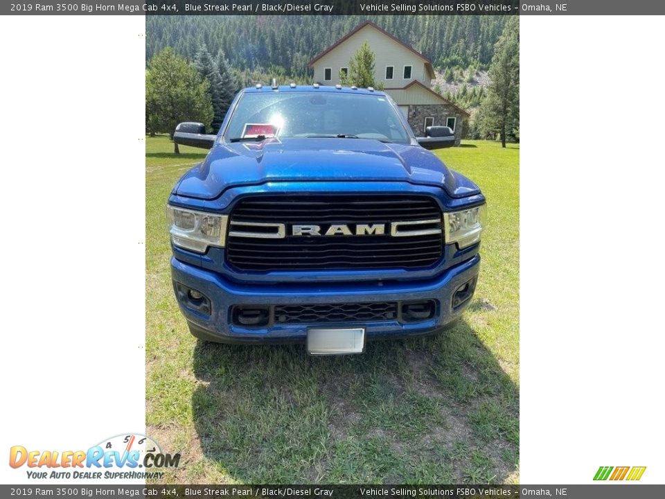 2019 Ram 3500 Big Horn Mega Cab 4x4 Blue Streak Pearl / Black/Diesel Gray Photo #3