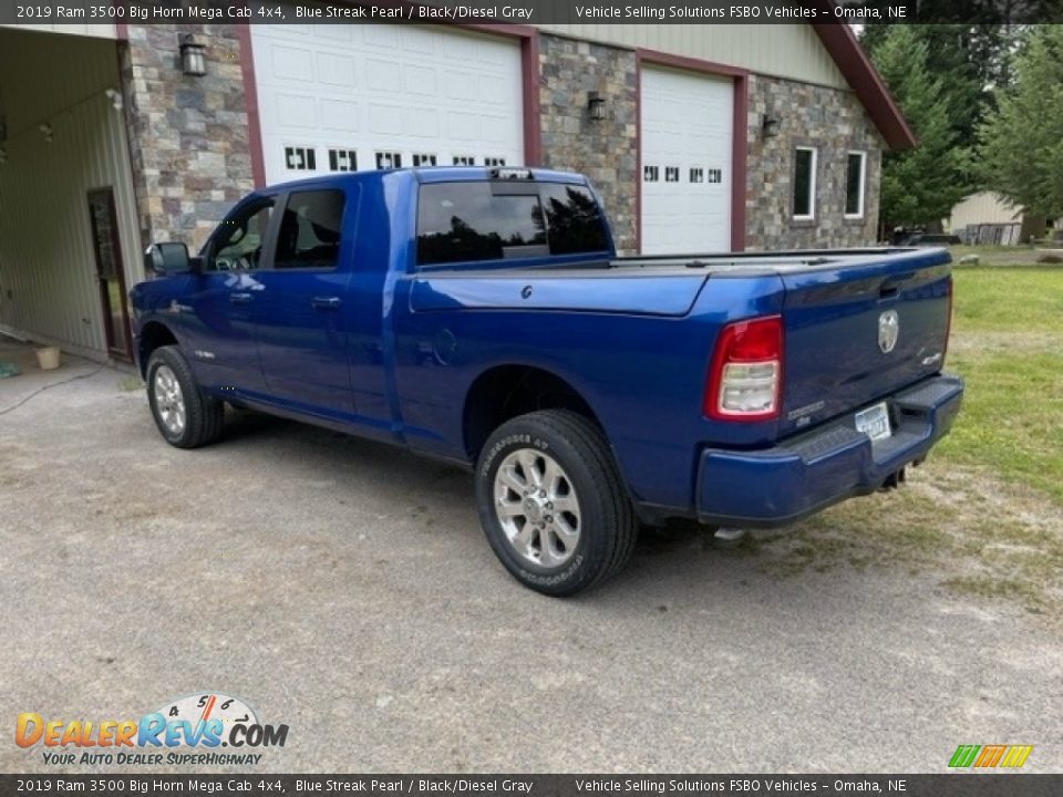 2019 Ram 3500 Big Horn Mega Cab 4x4 Blue Streak Pearl / Black/Diesel Gray Photo #23
