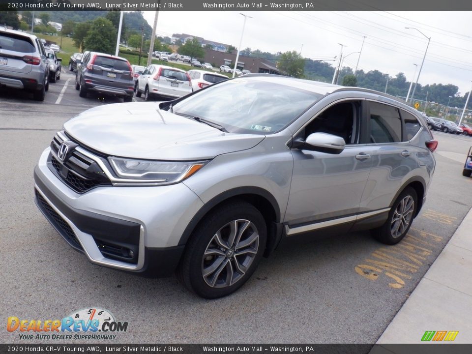 Front 3/4 View of 2020 Honda CR-V Touring AWD Photo #4