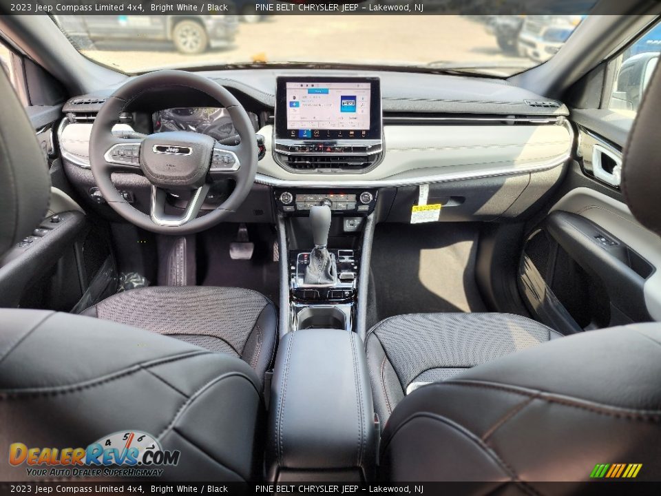 2023 Jeep Compass Limited 4x4 Bright White / Black Photo #9