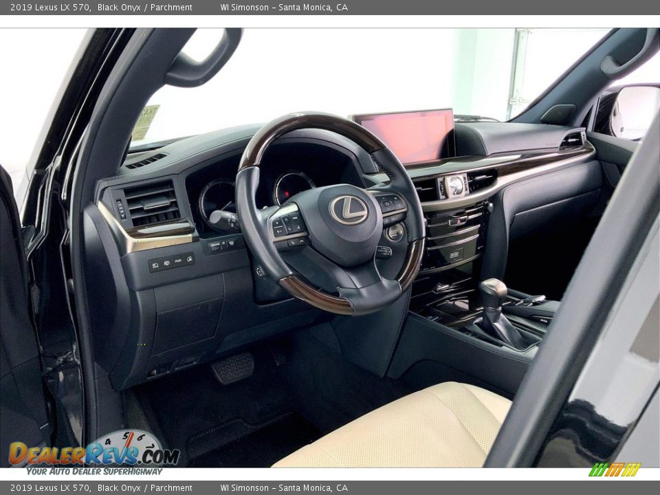 Front Seat of 2019 Lexus LX 570 Photo #14