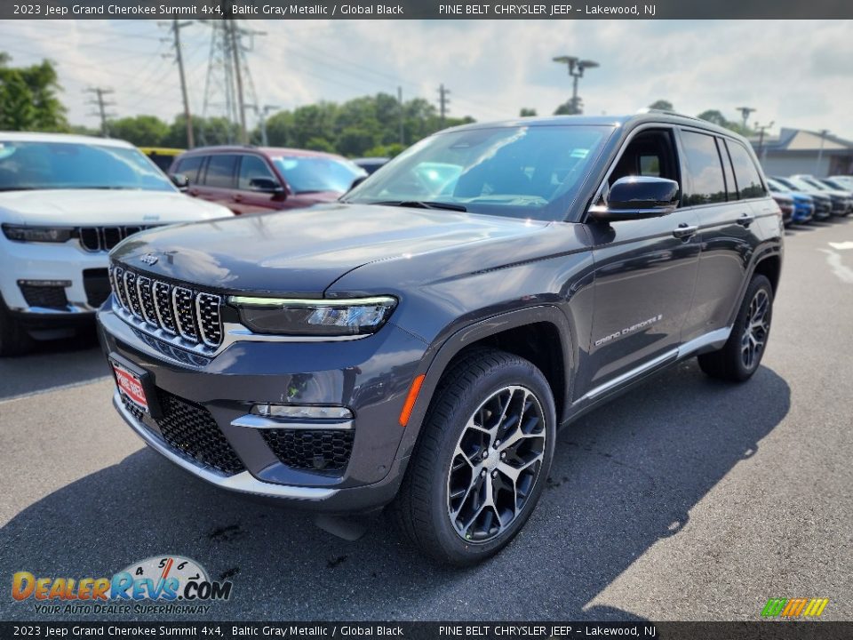 2023 Jeep Grand Cherokee Summit 4x4 Baltic Gray Metallic / Global Black Photo #1