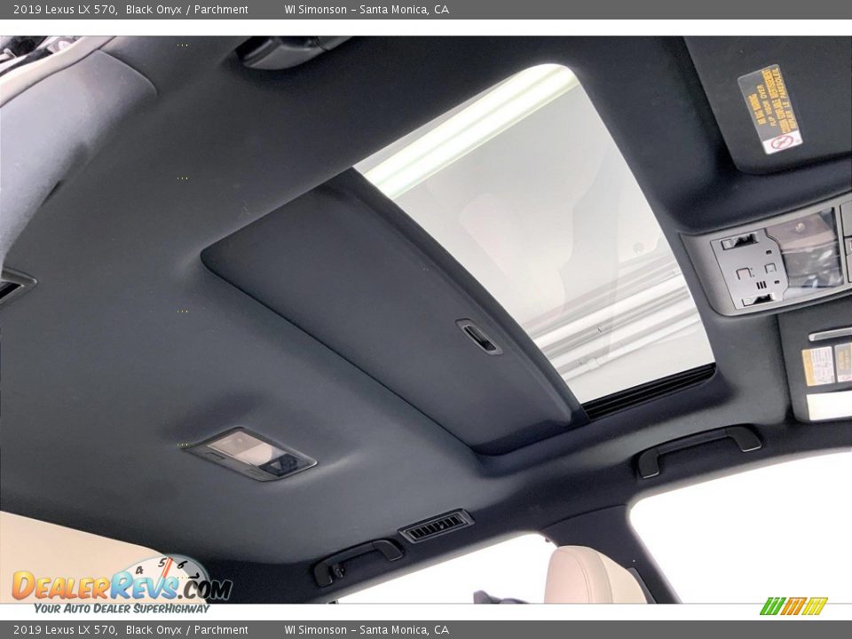 Sunroof of 2019 Lexus LX 570 Photo #25