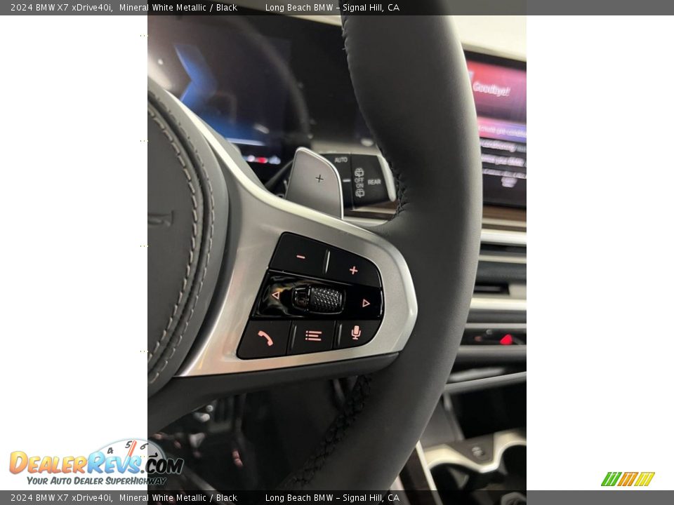 2024 BMW X7 xDrive40i Steering Wheel Photo #23