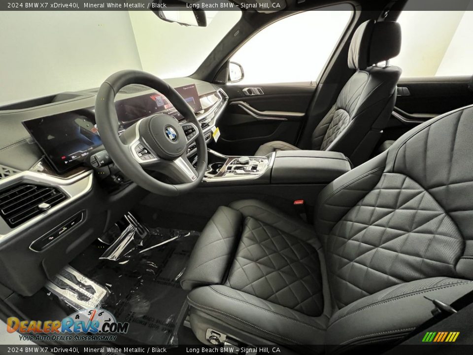 Black Interior - 2024 BMW X7 xDrive40i Photo #26