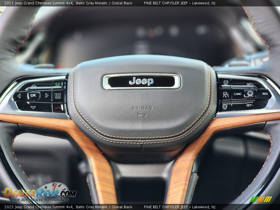 2023 Jeep Grand Cherokee Summit 4x4 Steering Wheel Photo #10