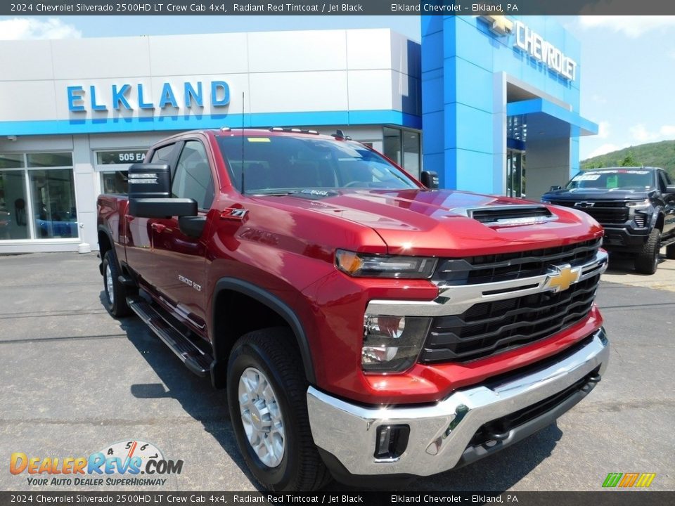 2024 Chevrolet Silverado 2500HD LT Crew Cab 4x4 Radiant Red Tintcoat / Jet Black Photo #4