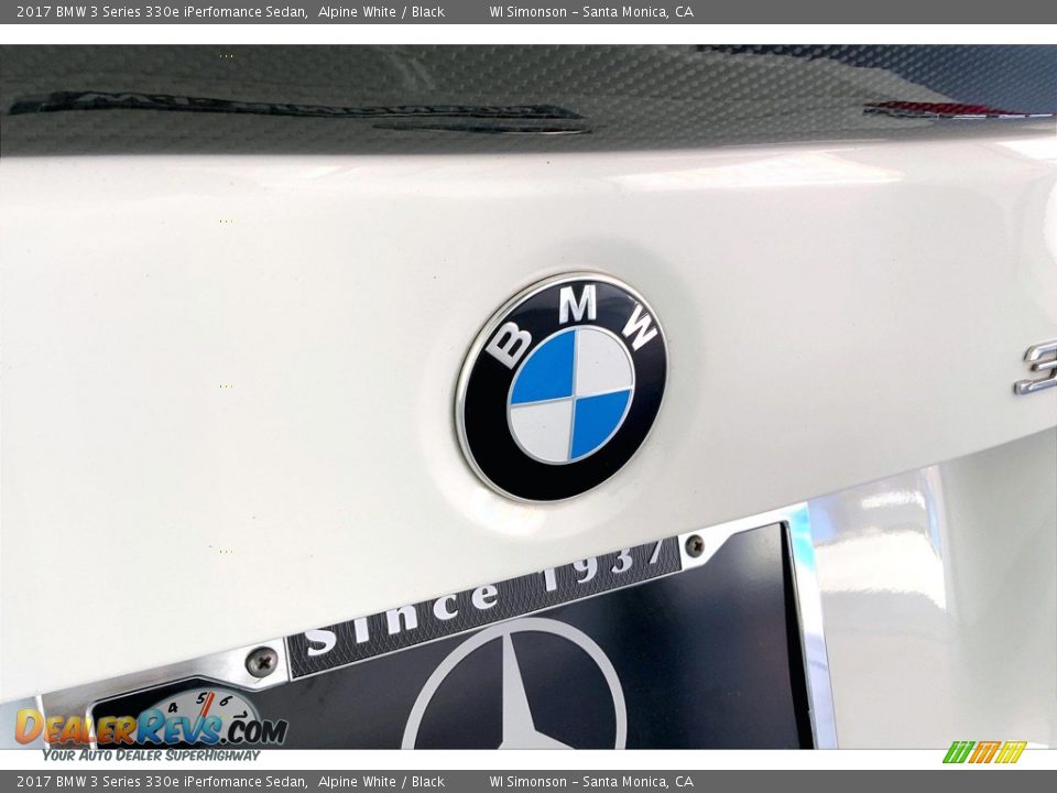 2017 BMW 3 Series 330e iPerfomance Sedan Alpine White / Black Photo #7