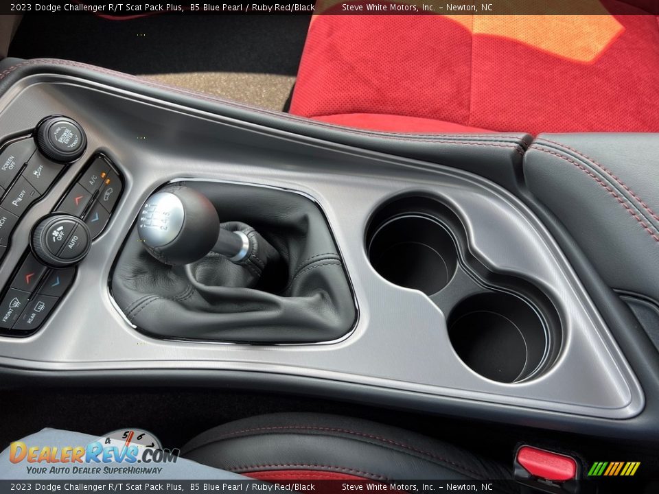 2023 Dodge Challenger R/T Scat Pack Plus Shifter Photo #24