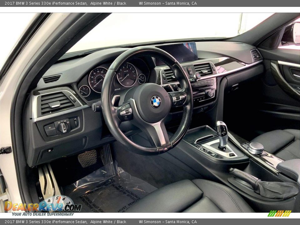 2017 BMW 3 Series 330e iPerfomance Sedan Alpine White / Black Photo #14