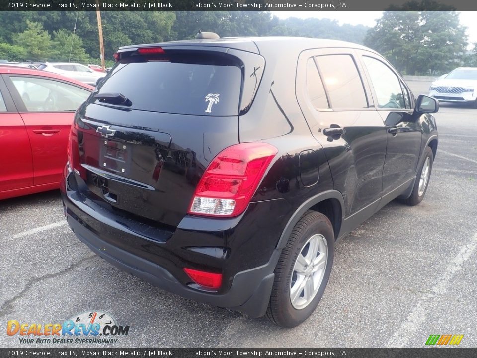 2019 Chevrolet Trax LS Mosaic Black Metallic / Jet Black Photo #4