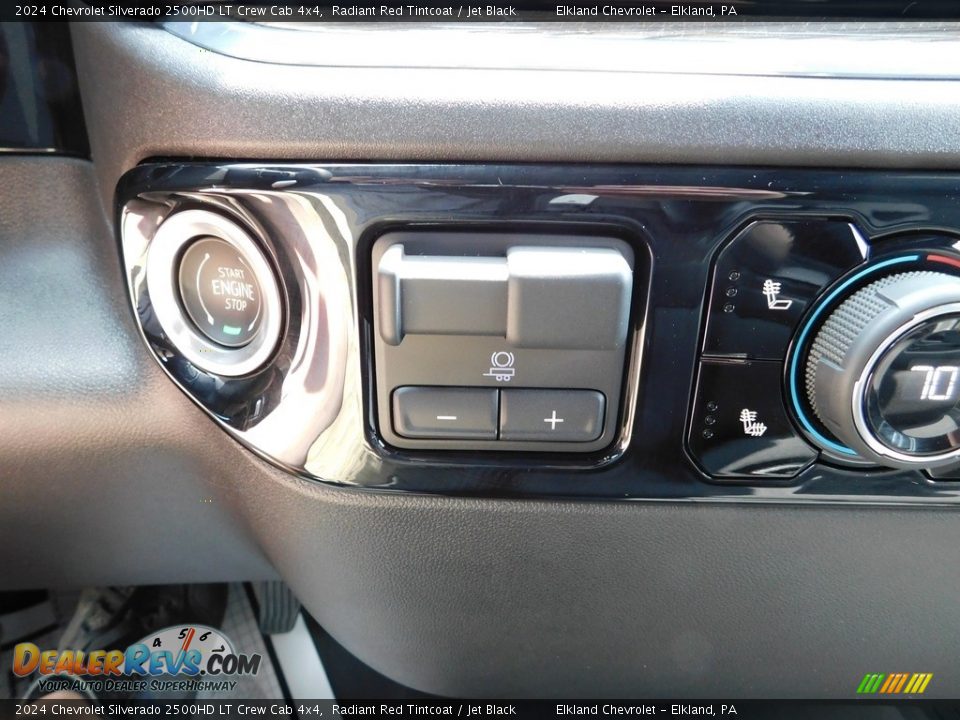 Controls of 2024 Chevrolet Silverado 2500HD LT Crew Cab 4x4 Photo #30