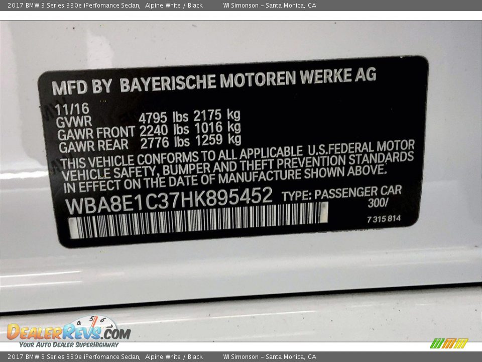 2017 BMW 3 Series 330e iPerfomance Sedan Alpine White / Black Photo #33