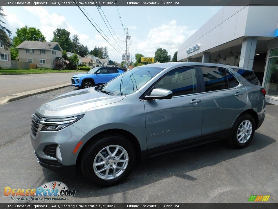Front 3/4 View of 2024 Chevrolet Equinox LT AWD Photo #1