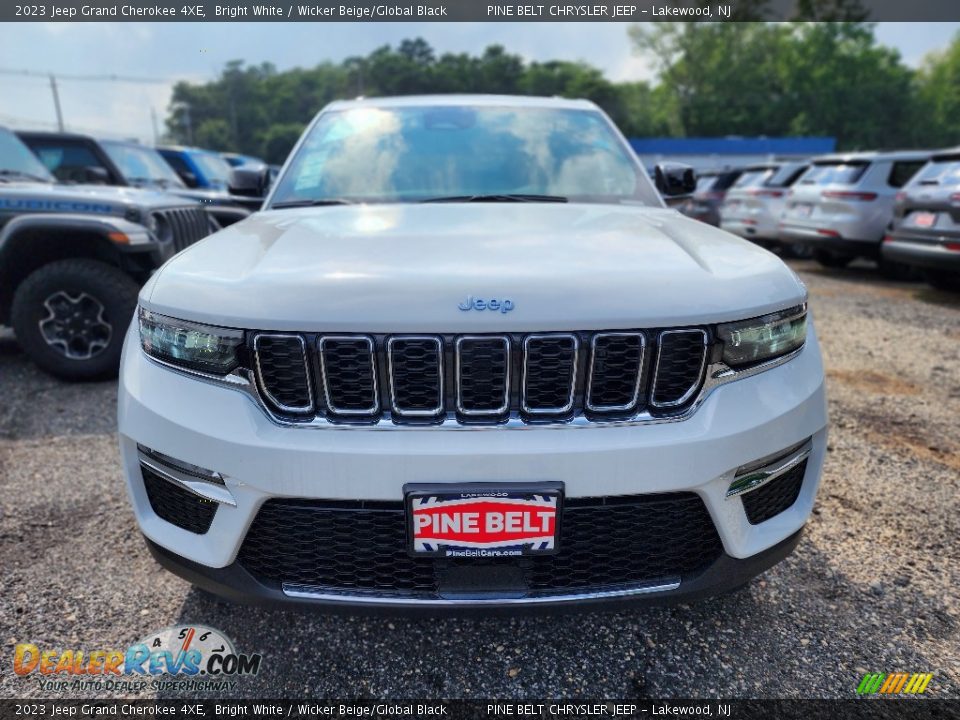 2023 Jeep Grand Cherokee 4XE Bright White / Wicker Beige/Global Black Photo #2