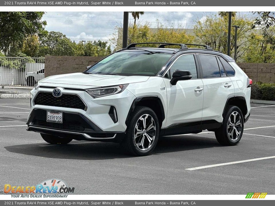 Front 3/4 View of 2021 Toyota RAV4 Prime XSE AWD Plug-In Hybrid Photo #8