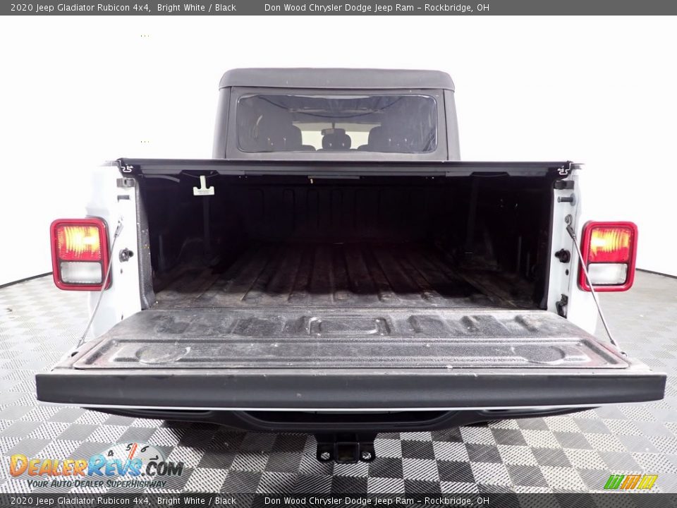 2020 Jeep Gladiator Rubicon 4x4 Bright White / Black Photo #8