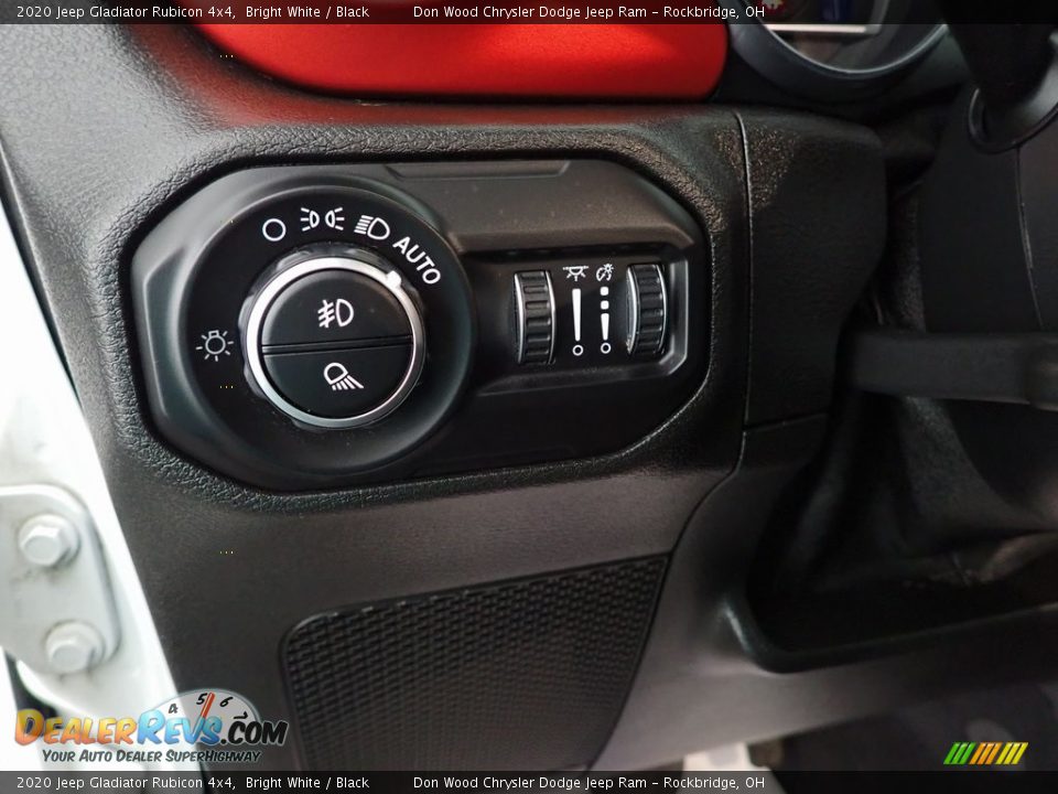 2020 Jeep Gladiator Rubicon 4x4 Bright White / Black Photo #12