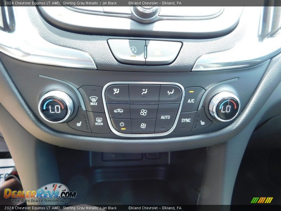 Controls of 2024 Chevrolet Equinox LT AWD Photo #33