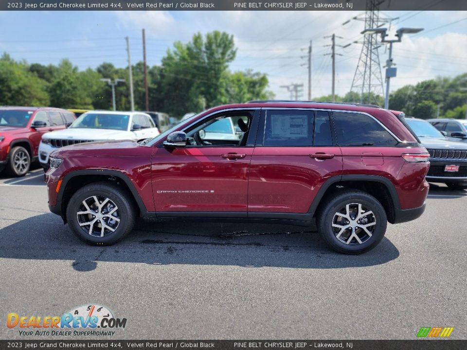 2023 Jeep Grand Cherokee Limited 4x4 Velvet Red Pearl / Global Black Photo #3