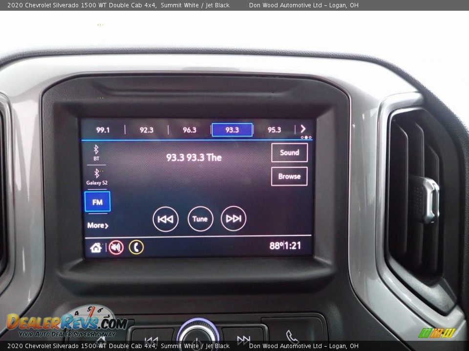 2020 Chevrolet Silverado 1500 WT Double Cab 4x4 Summit White / Jet Black Photo #2