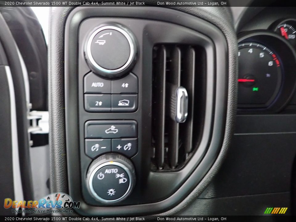 2020 Chevrolet Silverado 1500 WT Double Cab 4x4 Summit White / Jet Black Photo #13