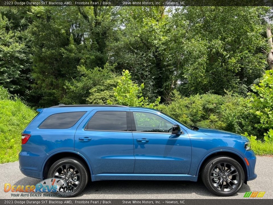 Frostbite Pearl 2023 Dodge Durango SXT Blacktop AWD Photo #5