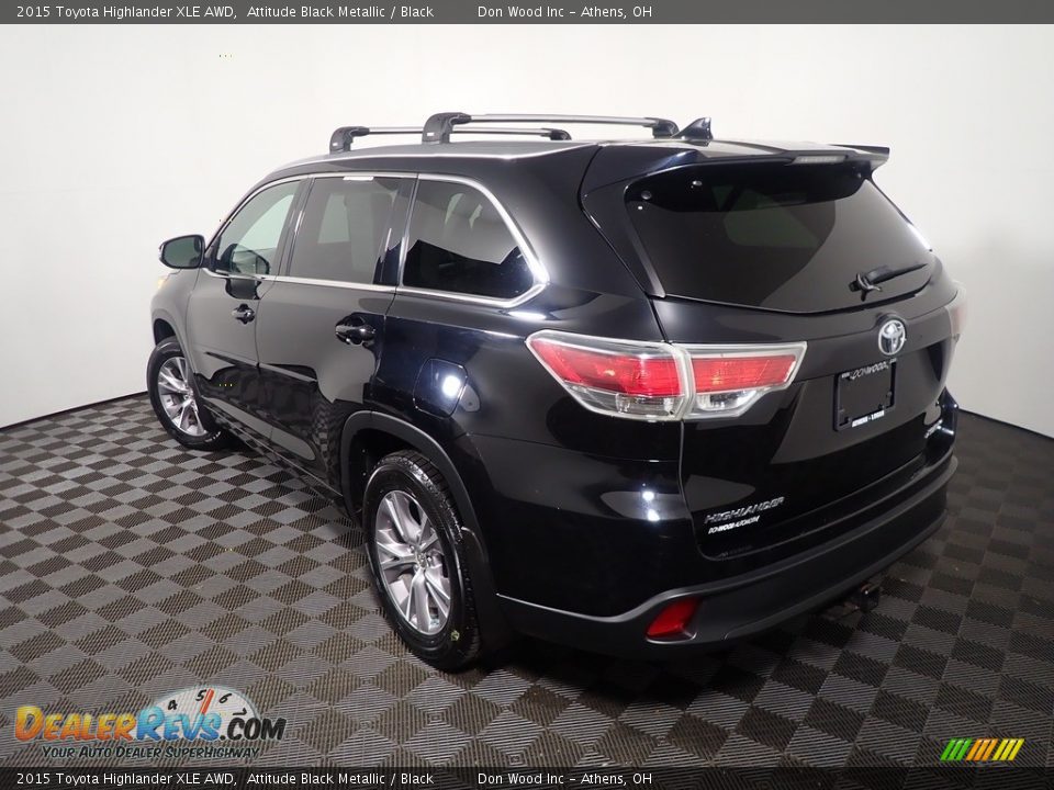 2015 Toyota Highlander XLE AWD Attitude Black Metallic / Black Photo #12