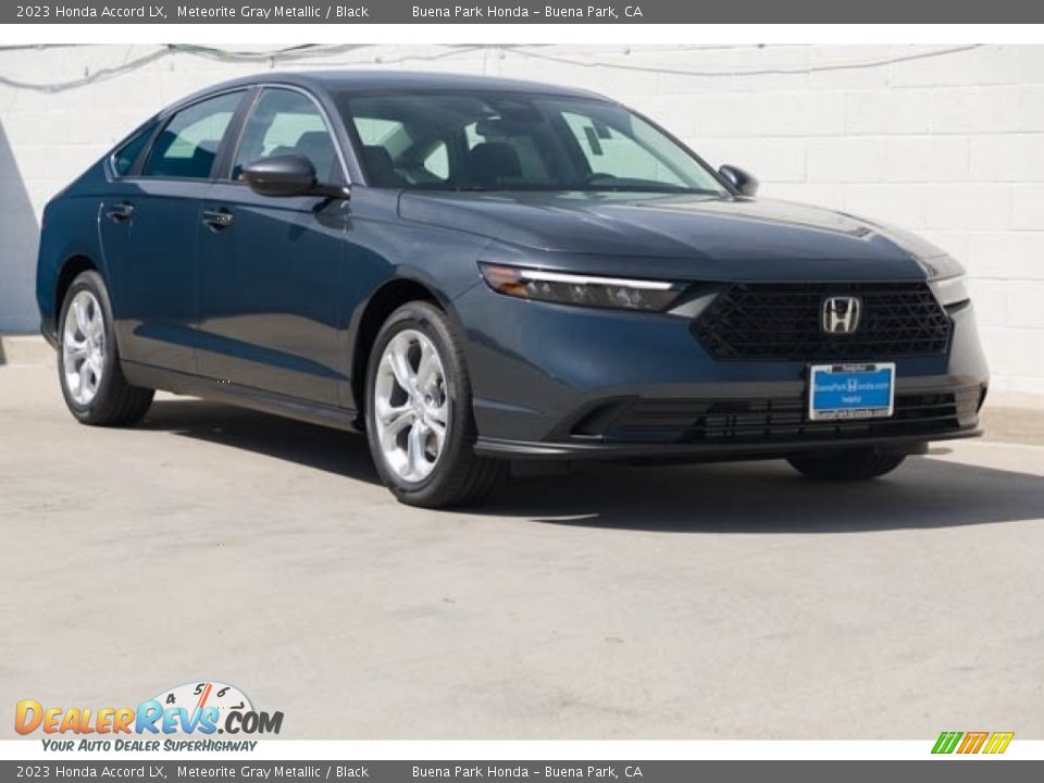 Front 3/4 View of 2023 Honda Accord LX Photo #1