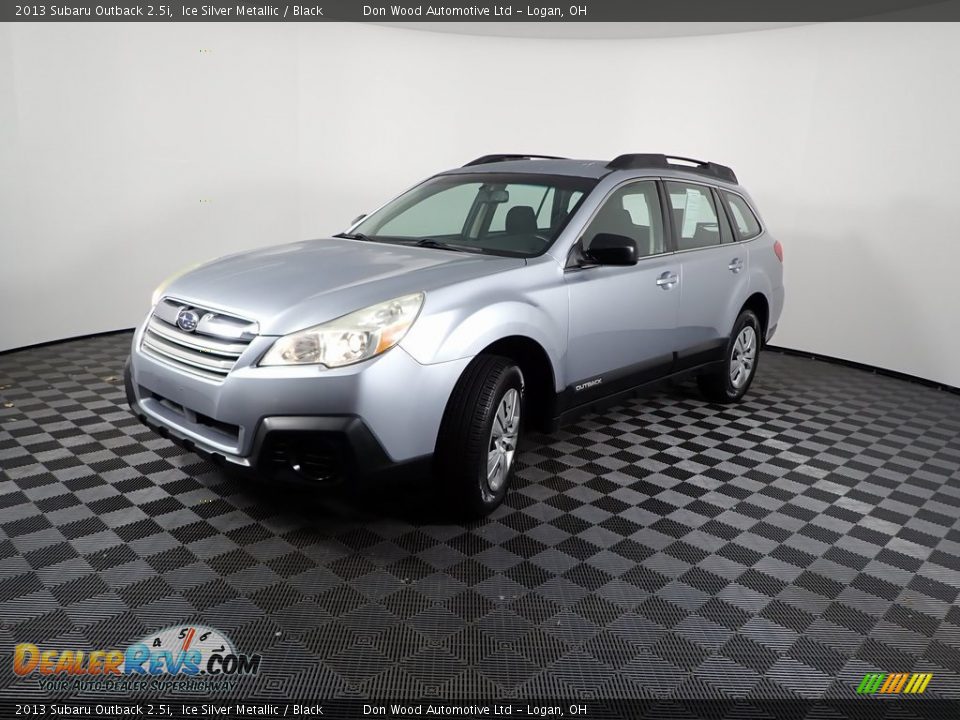 2013 Subaru Outback 2.5i Ice Silver Metallic / Black Photo #3