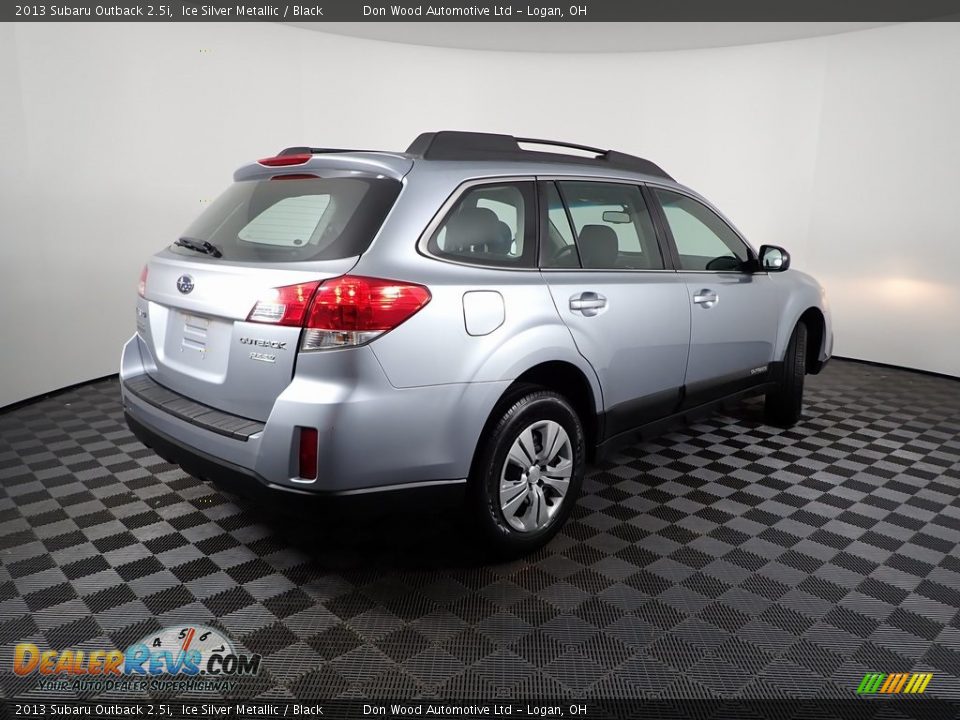 2013 Subaru Outback 2.5i Ice Silver Metallic / Black Photo #8