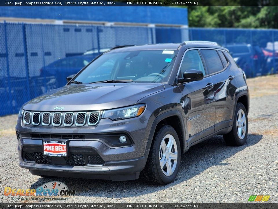 2023 Jeep Compass Latitude 4x4 Granite Crystal Metallic / Black Photo #1