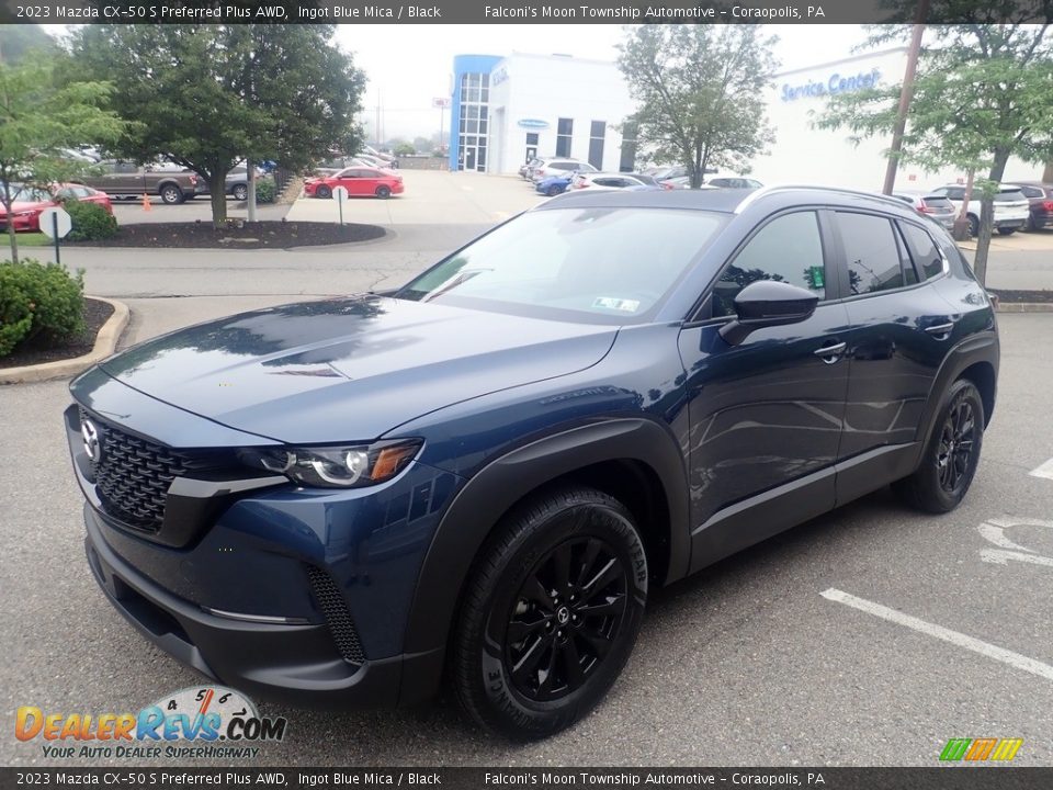 Front 3/4 View of 2023 Mazda CX-50 S Preferred Plus AWD Photo #7