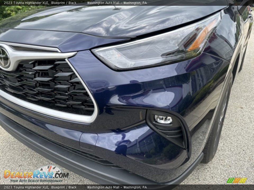 2023 Toyota Highlander XLE Blueprint / Black Photo #21