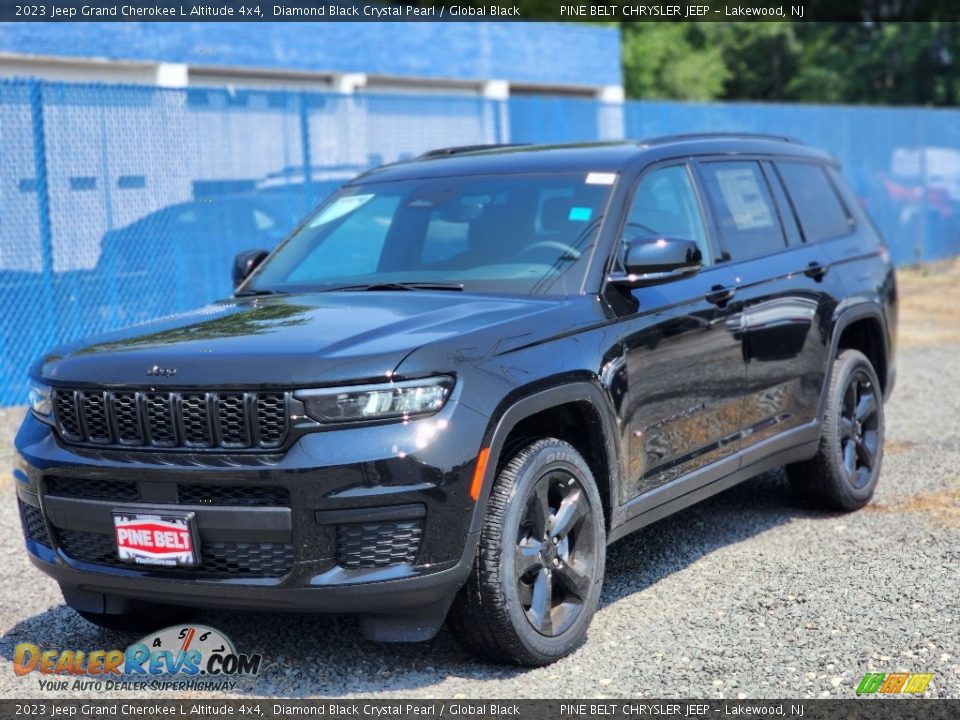 2023 Jeep Grand Cherokee L Altitude 4x4 Diamond Black Crystal Pearl / Global Black Photo #1