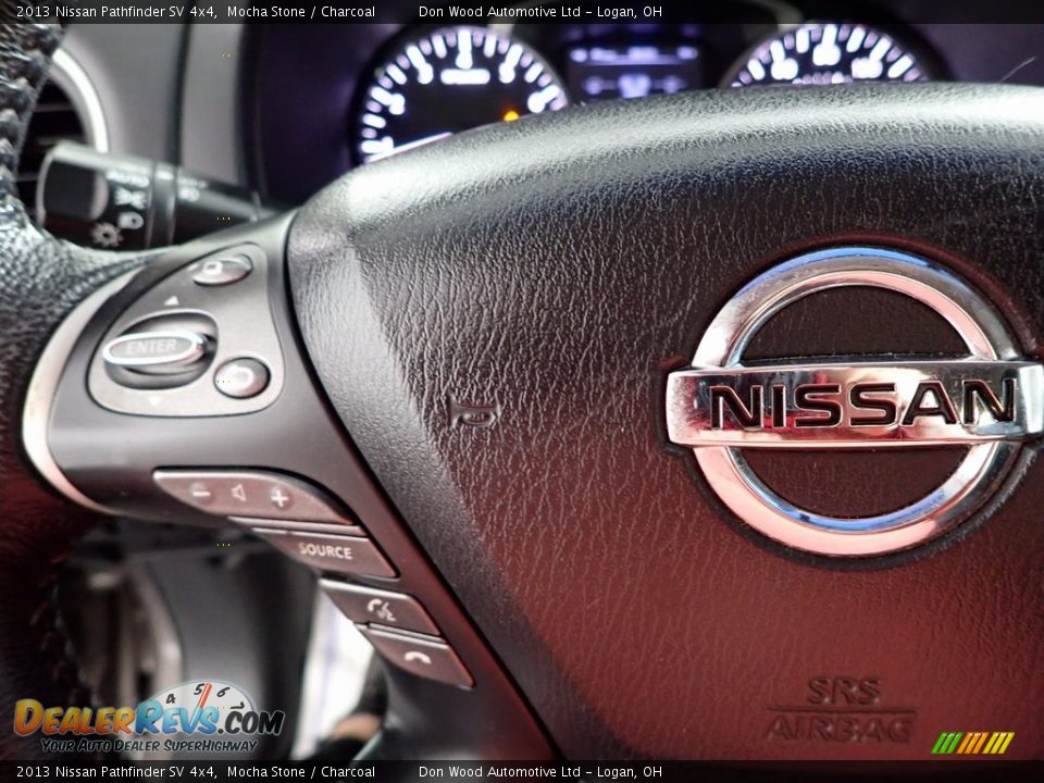 2013 Nissan Pathfinder SV 4x4 Mocha Stone / Charcoal Photo #15