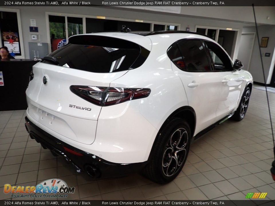 2024 Alfa Romeo Stelvio Ti AWD Alfa White / Black Photo #4