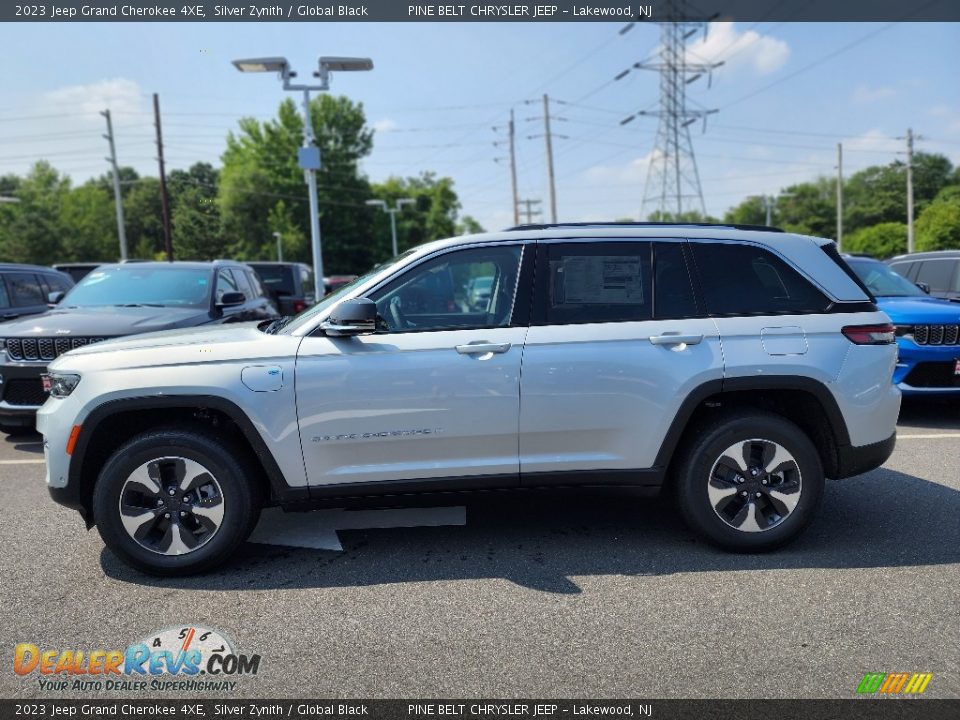 2023 Jeep Grand Cherokee 4XE Silver Zynith / Global Black Photo #3