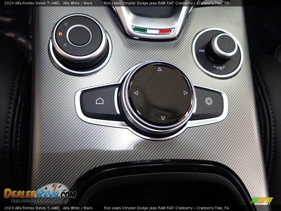 Controls of 2024 Alfa Romeo Stelvio Ti AWD Photo #17