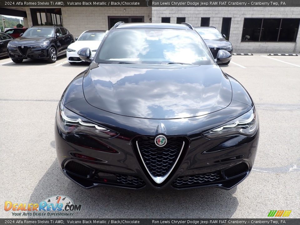 2024 Alfa Romeo Stelvio Ti AWD Vulcano Black Metallic / Black/Chocolate Photo #8