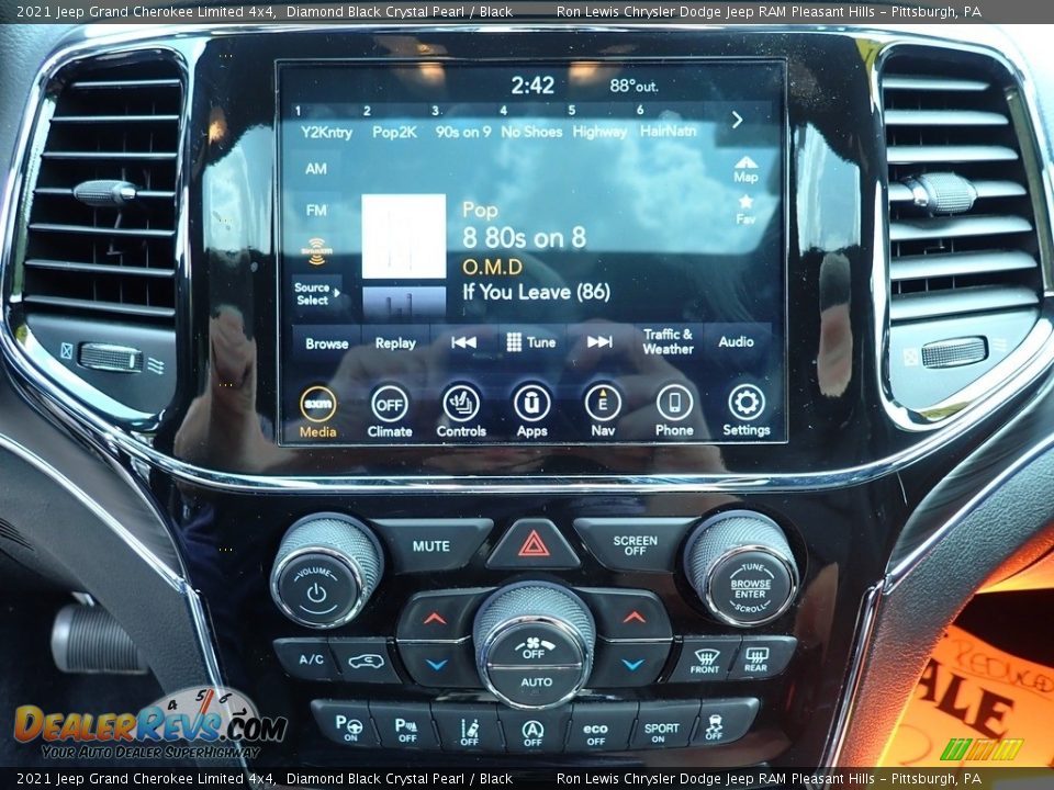 2021 Jeep Grand Cherokee Limited 4x4 Diamond Black Crystal Pearl / Black Photo #19