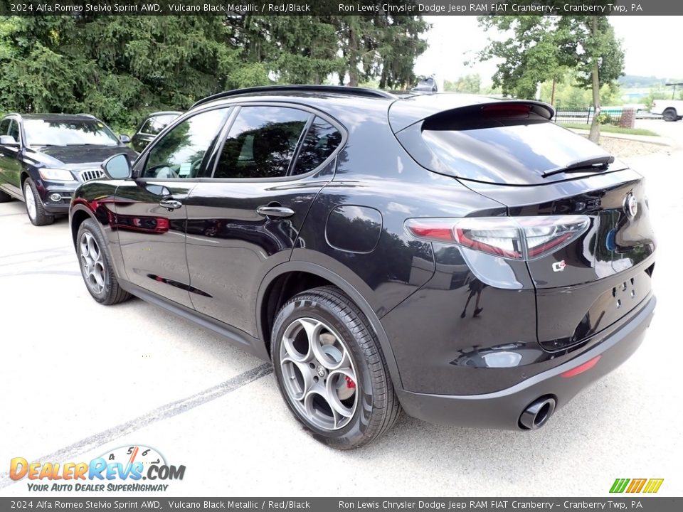 Vulcano Black Metallic 2024 Alfa Romeo Stelvio Sprint AWD Photo #3