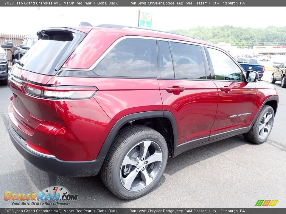 2023 Jeep Grand Cherokee 4XE Velvet Red Pearl / Global Black Photo #6