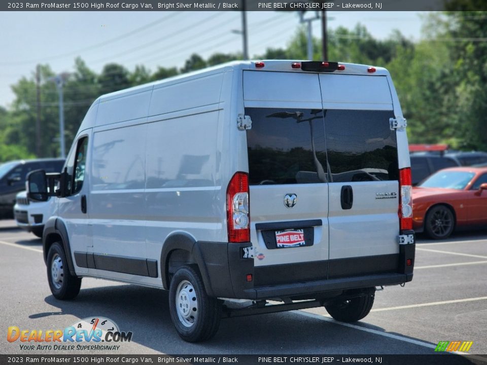 2023 Ram ProMaster 1500 High Roof Cargo Van Bright Silver Metallic / Black Photo #4