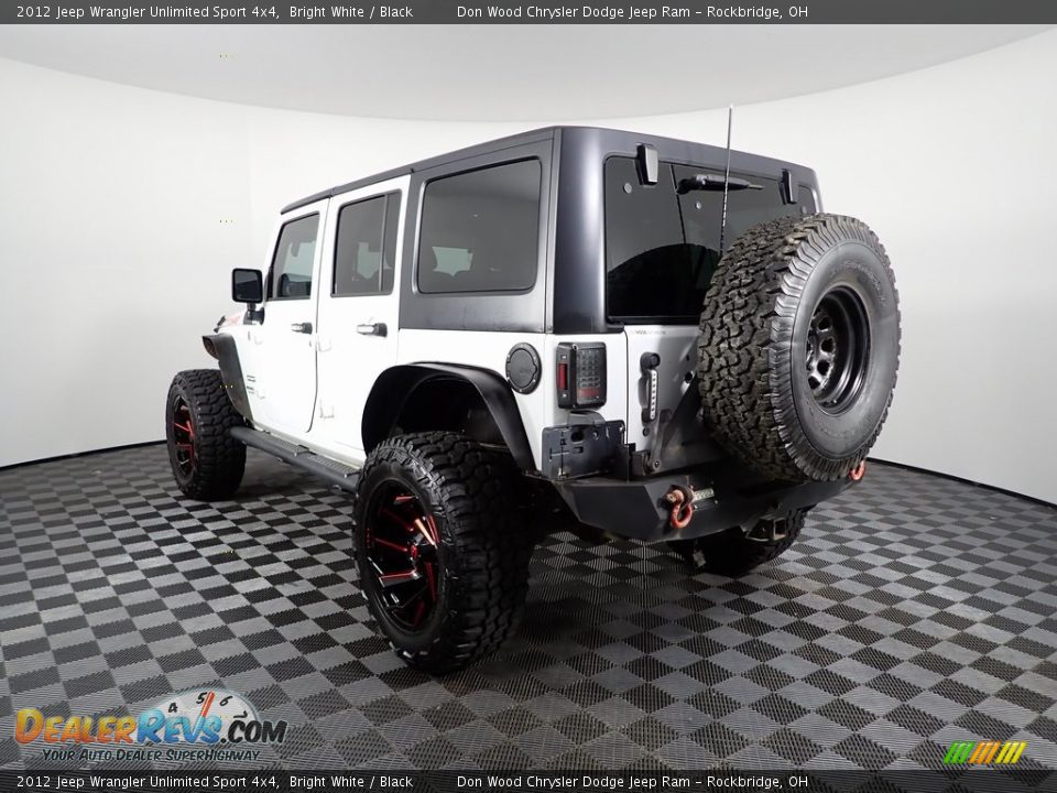 2012 Jeep Wrangler Unlimited Sport 4x4 Bright White / Black Photo #6